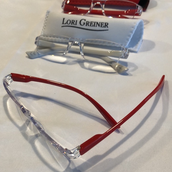 Reading Glasses - Picture 2 of 5